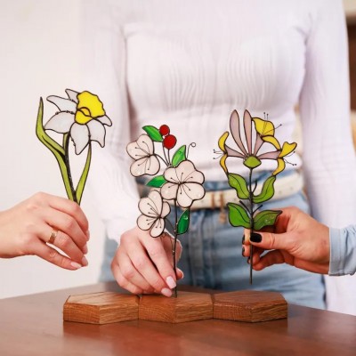 Stained Glass Flowers with Stake Mother Day Gift Spring Decoration